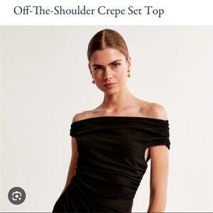 Abercrombie & Fitch- Elegant Black Off-The-Shoulder Crepe Top